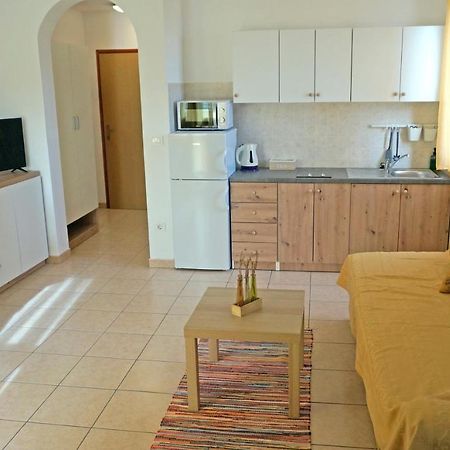 Studio Apartment Michelle - Intermezzo With Sea View Rabac Exterior foto
