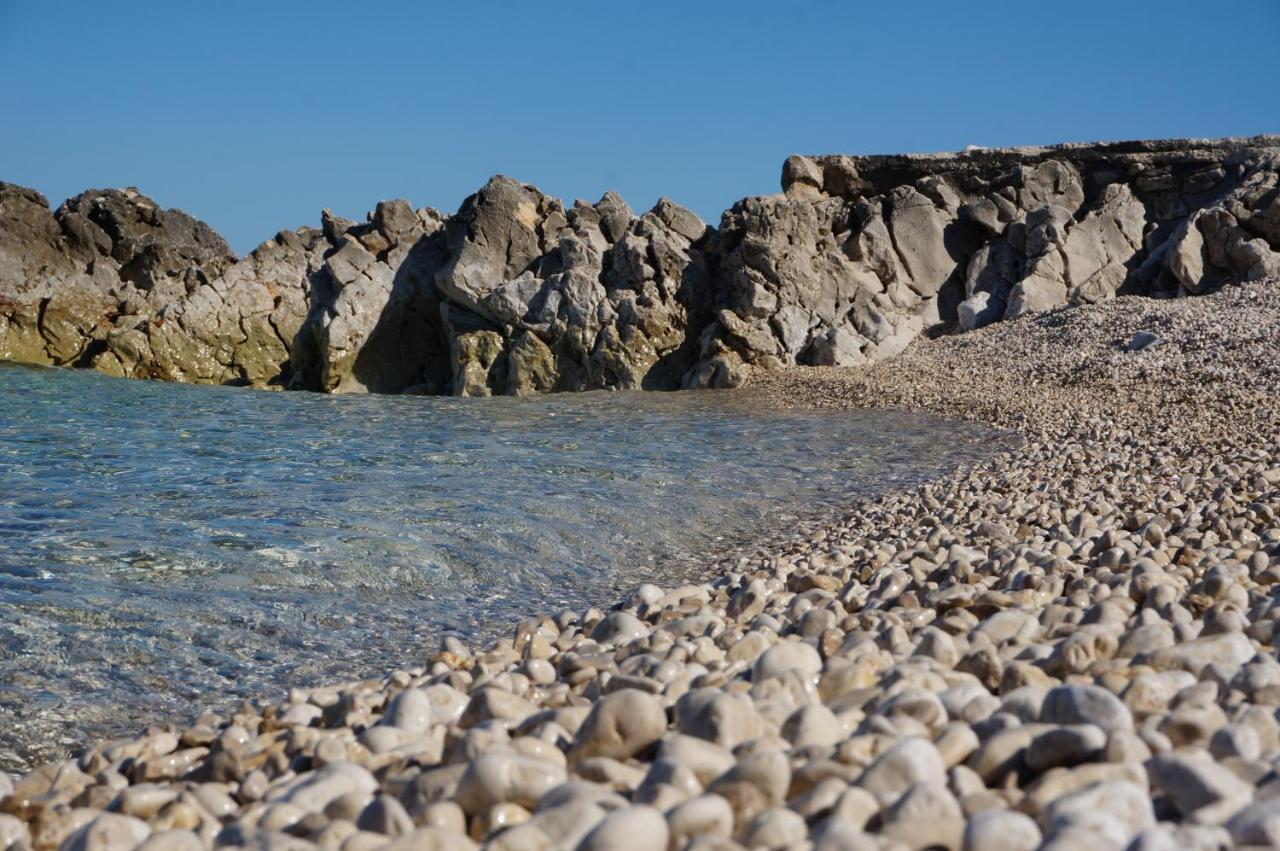 Studio Apartment Michelle - Intermezzo With Sea View Rabac Exterior foto